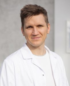 Dr. Kārlis Ozoliņš